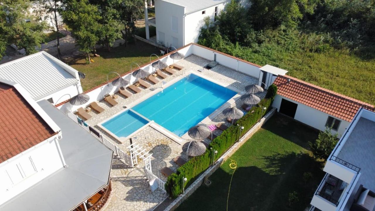 Residence Leora Ulcinj Zewnętrze zdjęcie