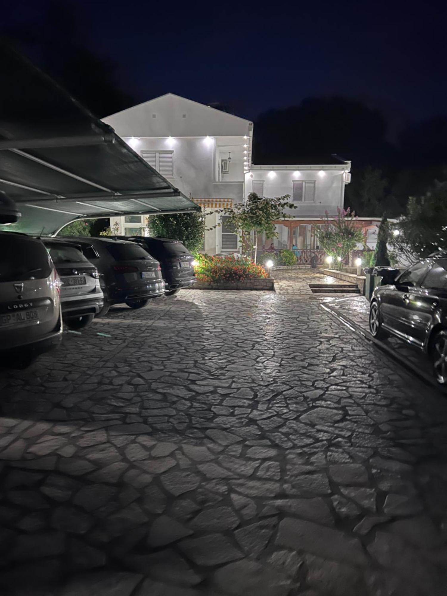 Residence Leora Ulcinj Zewnętrze zdjęcie